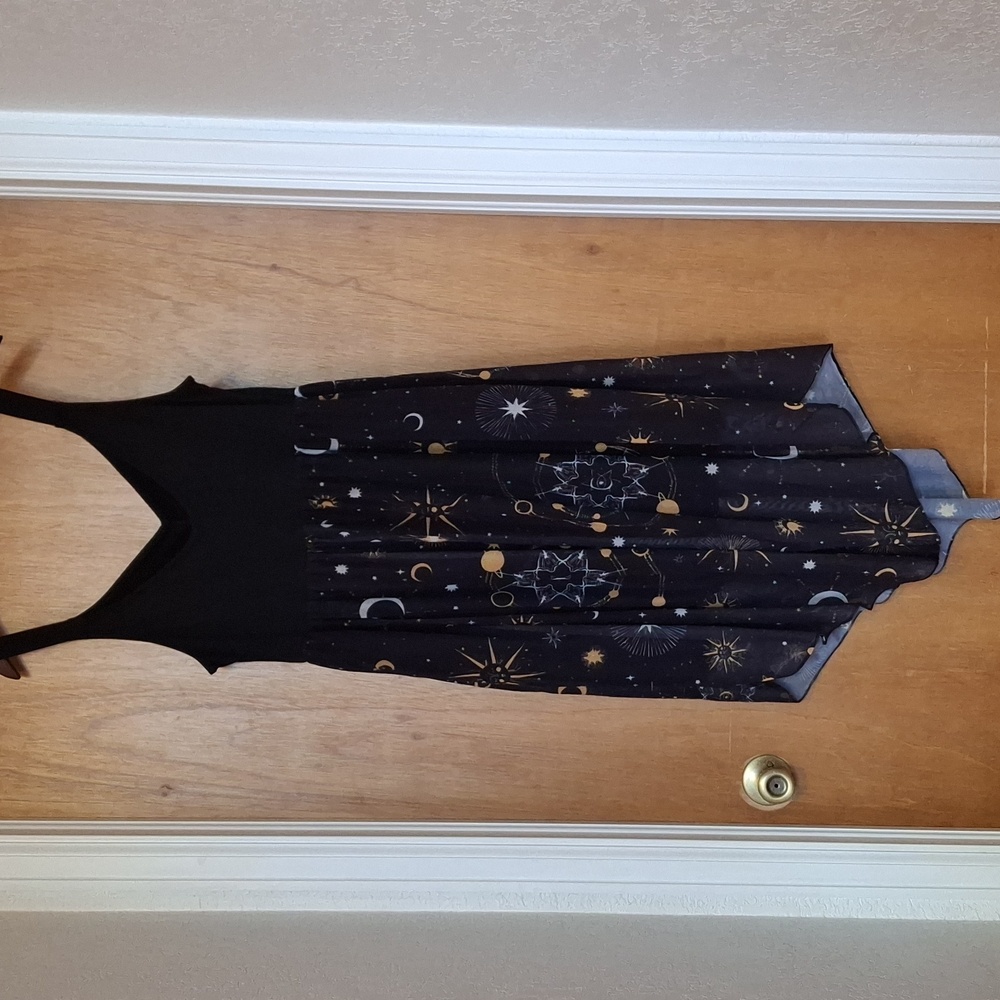Black and Gold Celestial Dress - Picture 5 of 6